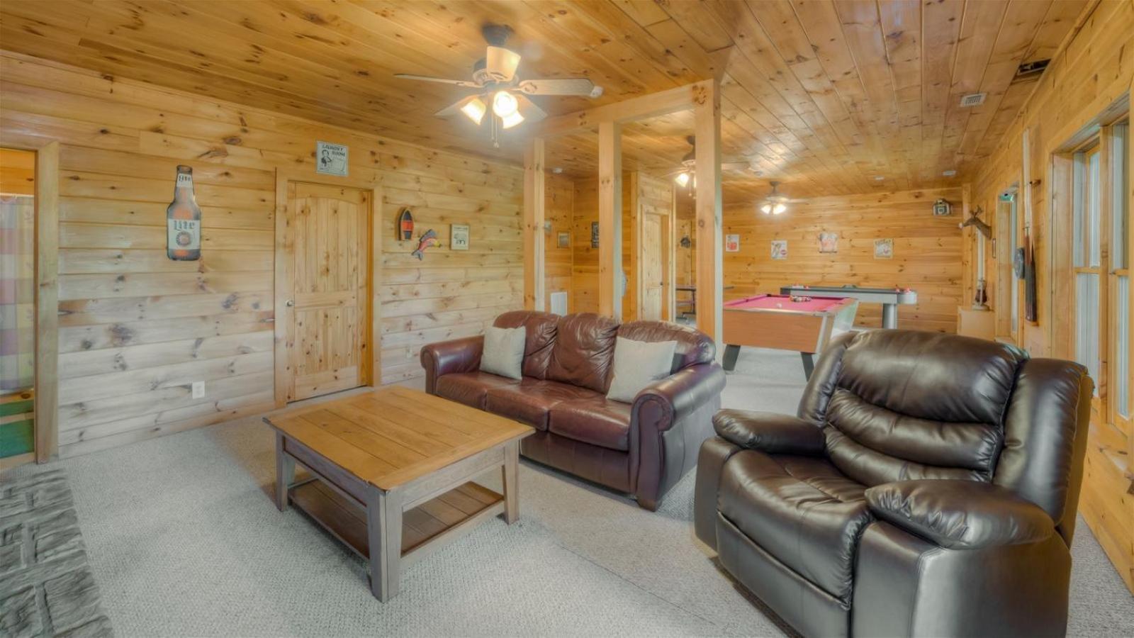 Pinecrest Lodge - Views In Aska Adventure Area Blue Ridge Exterior photo