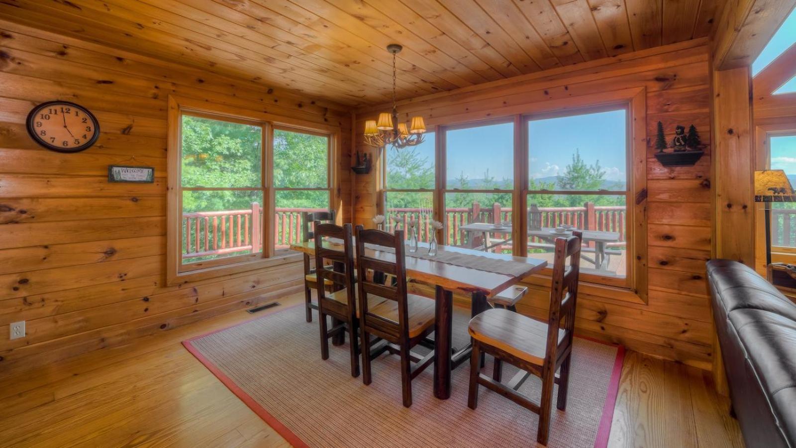 Pinecrest Lodge - Views In Aska Adventure Area Blue Ridge Exterior photo