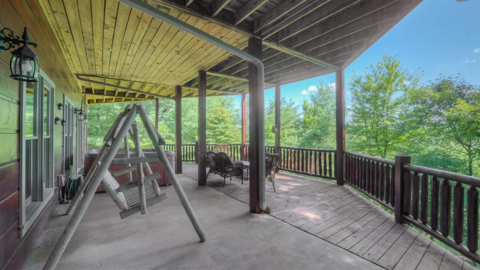 Pinecrest Lodge - Views In Aska Adventure Area Blue Ridge Exterior photo